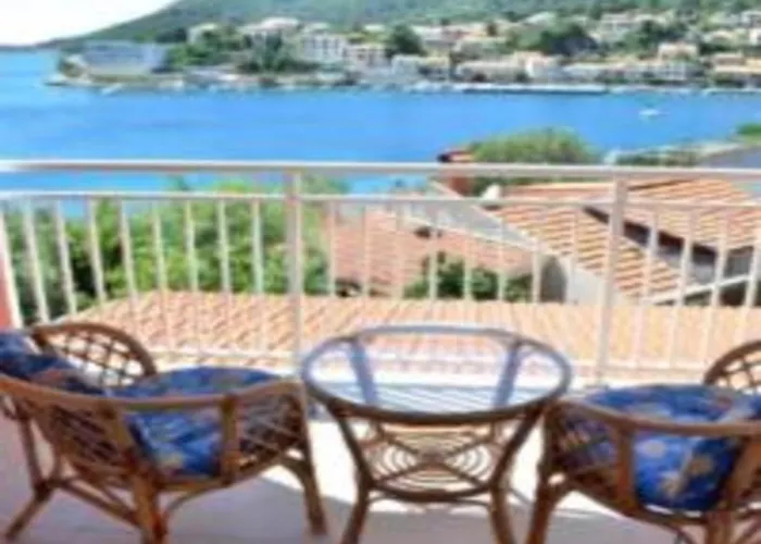 Bleu - One Bedroom With Balcony And View 3 Brna