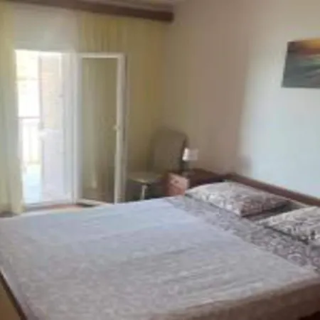 Bleu - One Bedroom With Balcony And View 3 Apartmán