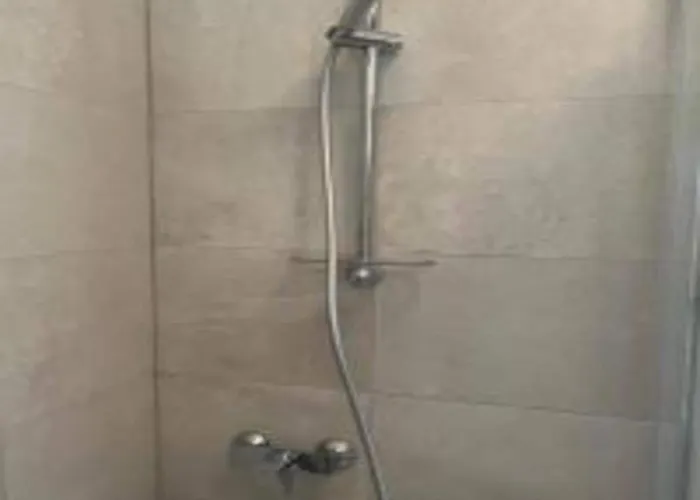 아파트 Bleu - One Bedroom With Balcony And View 3 *